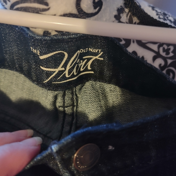 Old Navy "The Flirt" Jeans - Picture 6 of 7